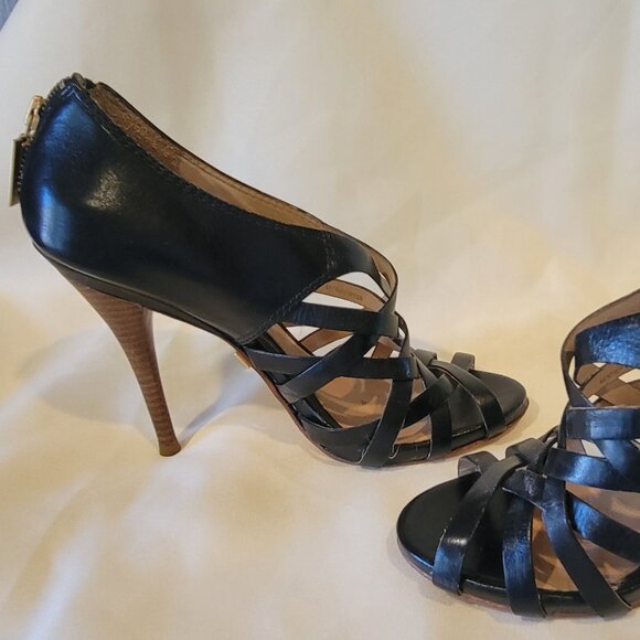 L.A.M.B. Gwen Stephani "Tammy" Size 8 - Picture 5 of 7